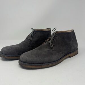 VINCE | Lace Up Gray Suede Chukka Boots Men’s Size 10.5
